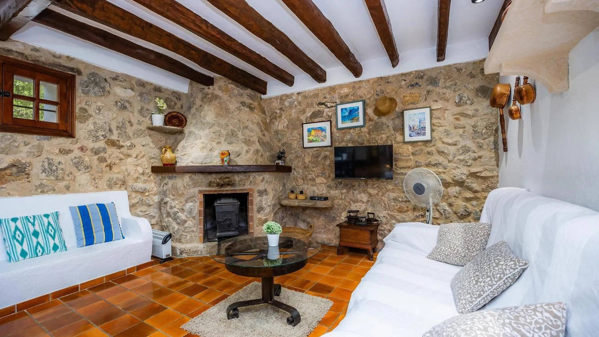 Villa Piedra Pollenca Spain