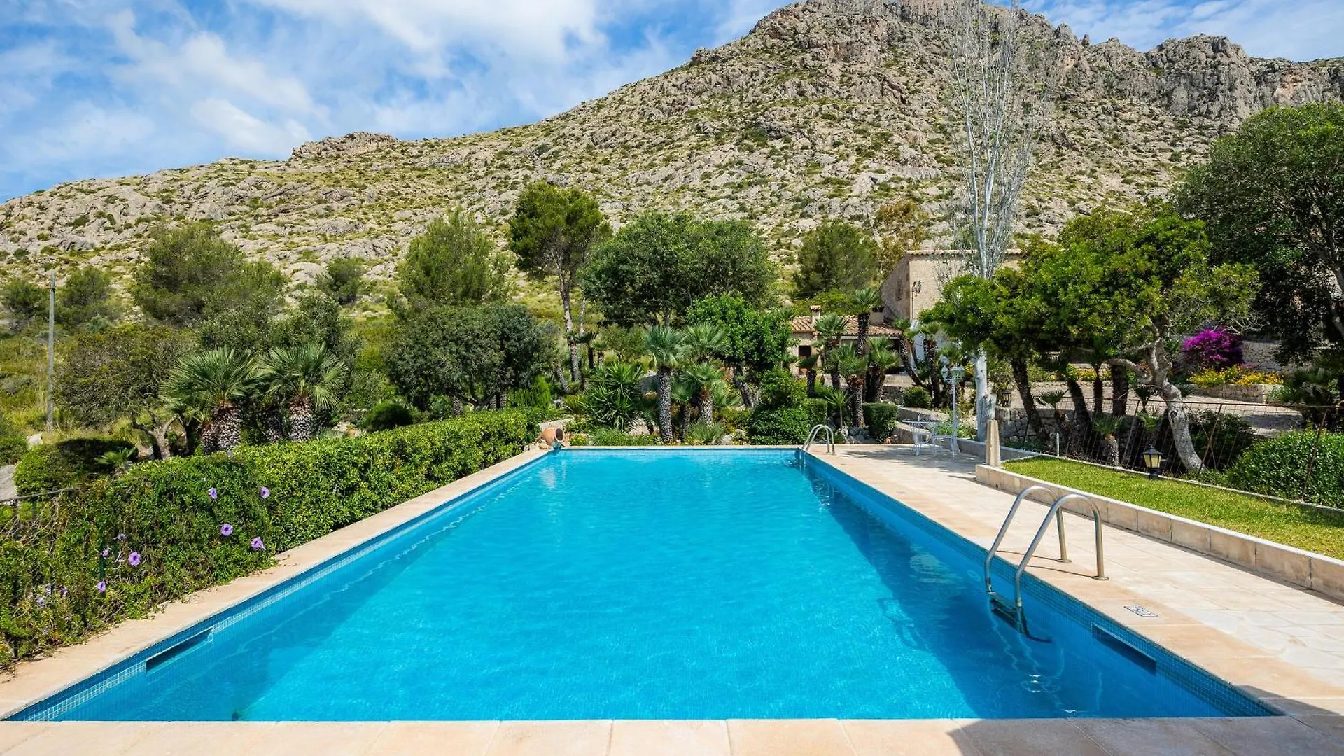 Villa Piedra Pollenca