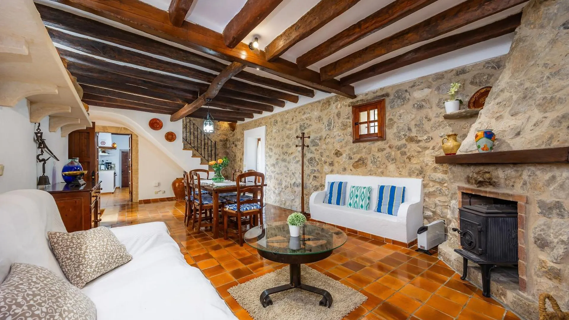 Villa Piedra Pollenca