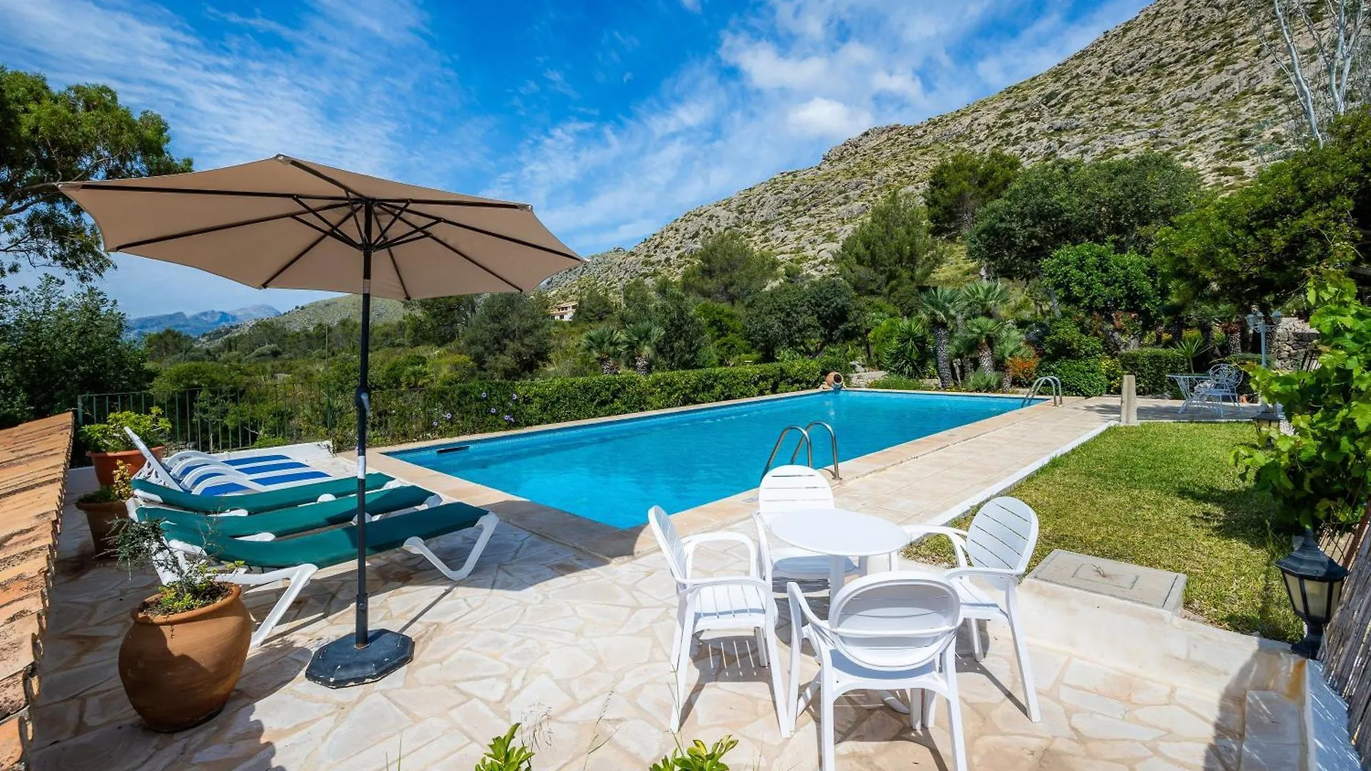 Villa Piedra Pollenca Spain