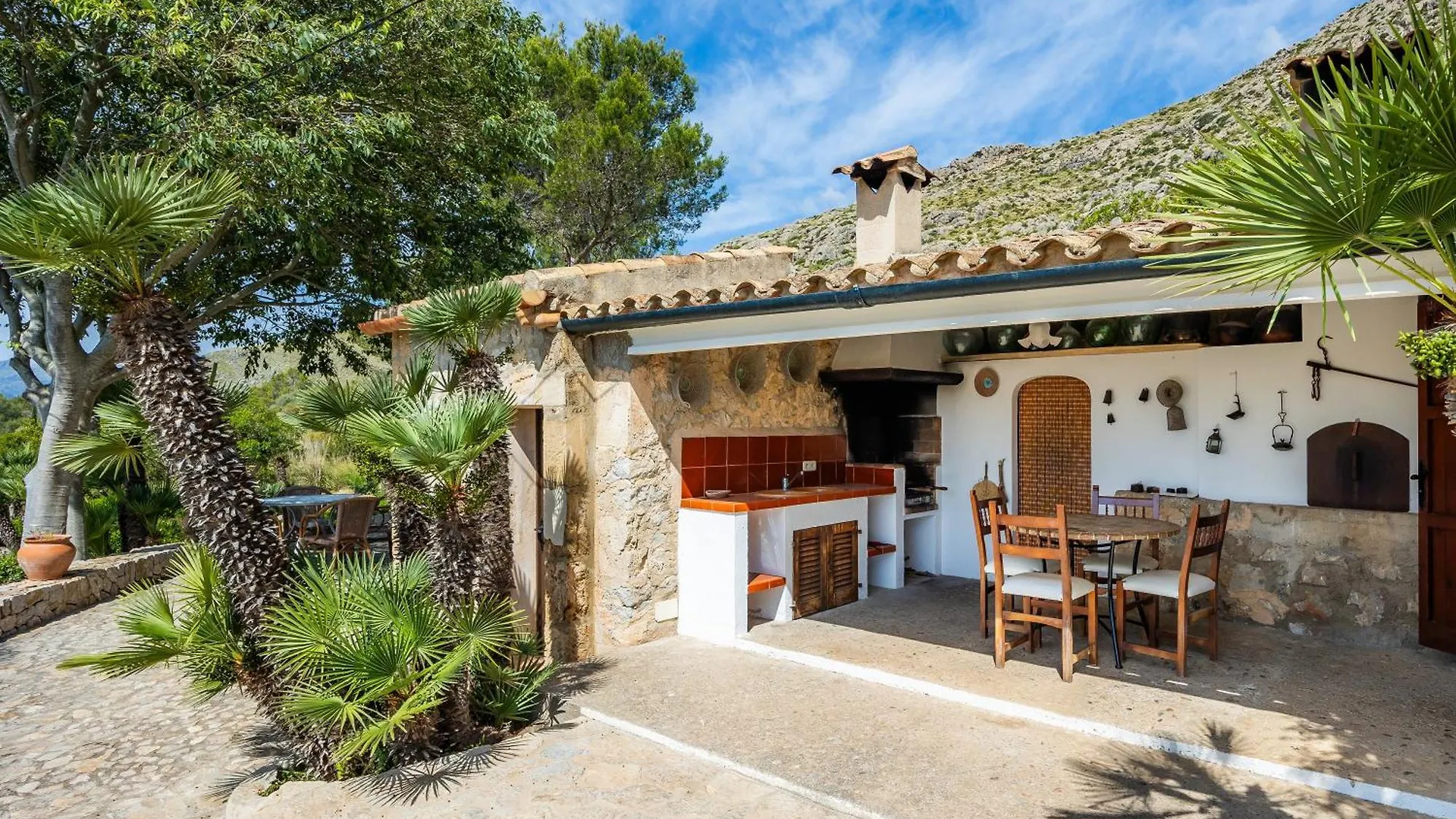 Villa Piedra Pollenca